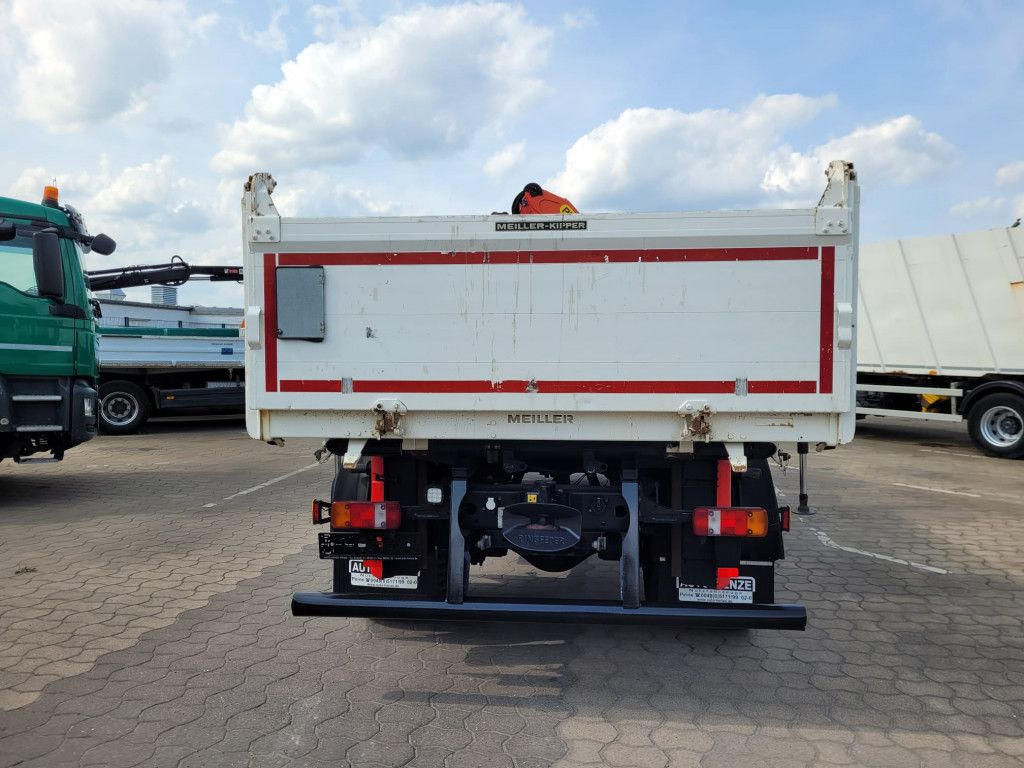 MAN TG-M 18.340 4x2 2-Achs Kipper Kran Palf. PK 130 - قلابات, شاحنة كرين: صور 4 MAN TG-M 18.340 4x2 2-Achs Kipper Kran Palf. PK 130 - قلابات, شاحنة كرين: صور 4