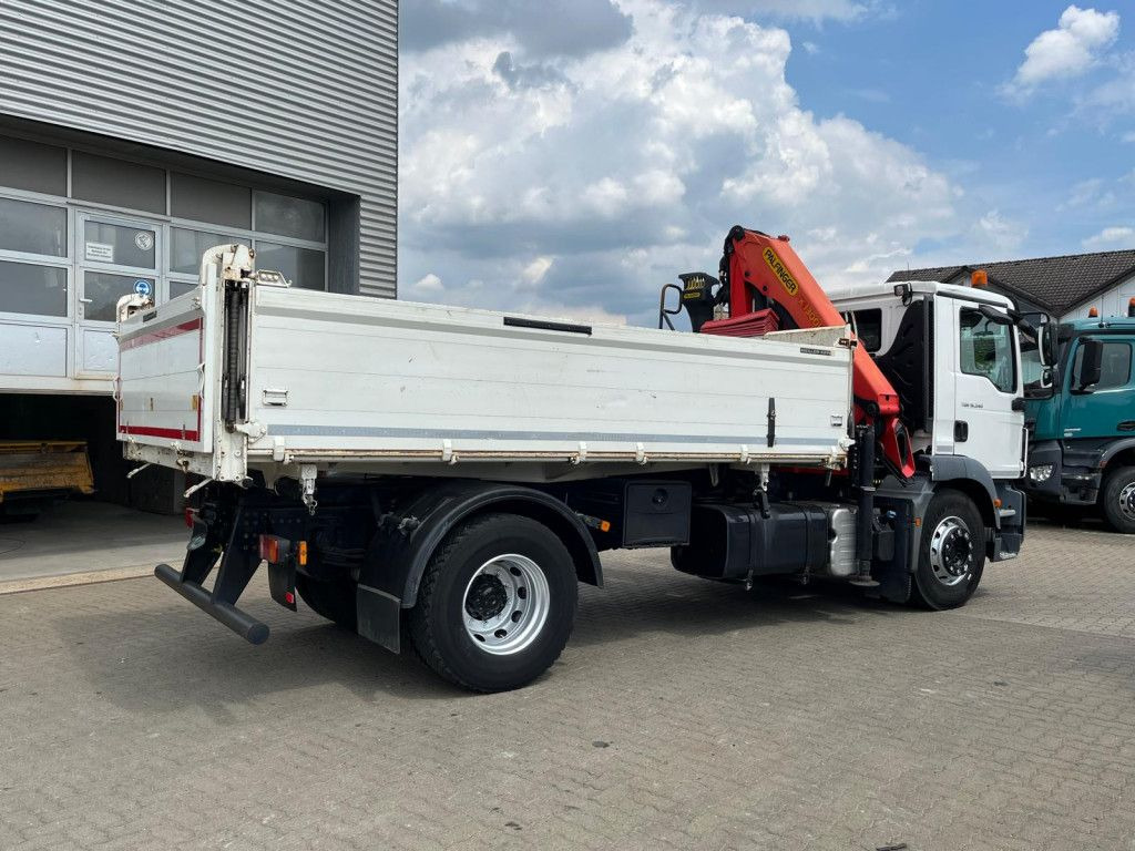 MAN TG-M 18.340 4x2 2-Achs Kipper Kran Palf. PK 130 - قلابات, شاحنة كرين: صور 4 MAN TG-M 18.340 4x2 2-Achs Kipper Kran Palf. PK 130 - قلابات, شاحنة كرين: صور 4