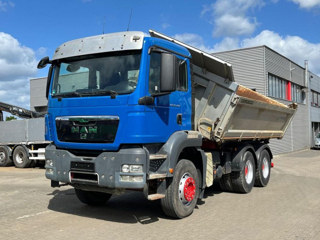 MAN TG-S 26.440 6x4 BB 3-Achs Kipper MeillerSchalter MAN TG-S 26.440 6x4 BB 3-Achs Kipper MeillerSchalter - قلابات: صور 1 MAN TG-S 26.440 6x4 BB 3-Achs Kipper MeillerSchalter MAN TG-S 26.440 6x4 BB 3-Achs Kipper MeillerSchalter - قلابات: صور 1