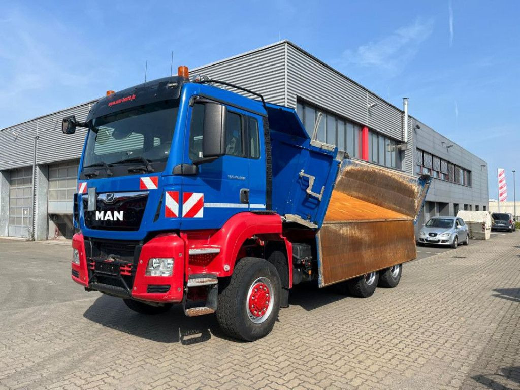 MAN TG-S 26.500 6x6 BB 3-Achs Allradkipper Bordmatik - قلابات: صور 1 MAN TG-S 26.500 6x6 BB 3-Achs Allradkipper Bordmatik - قلابات: صور 1