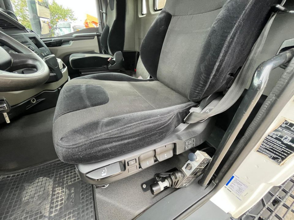 MAN TG-S 37.470 8x4 4-Achs Kipper Meiller Bordmatik - قلابات: صور 5 MAN TG-S 37.470 8x4 4-Achs Kipper Meiller Bordmatik - قلابات: صور 5