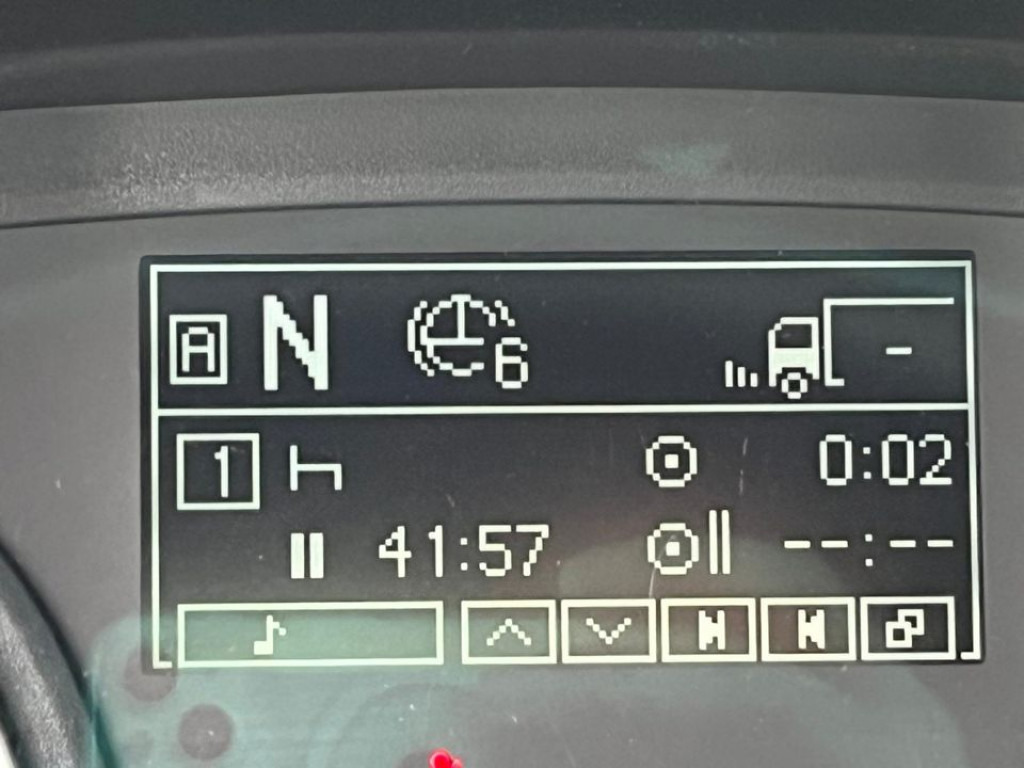 MAN TG-X 26.460 6x2-2 BL Pritsche Kran PK 24.001 Funk Lenk - شاحنات مسطحة, شاحنة كرين: صور 2 MAN TG-X 26.460 6x2-2 BL Pritsche Kran PK 24.001 Funk Lenk - شاحنات مسطحة, شاحنة كرين: صور 2