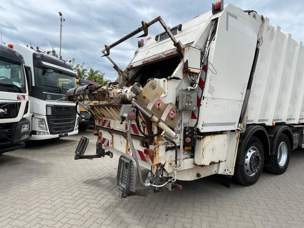 MERCEDES-BENZ Actros 2532 L 6x2 Müllwagen Faun Powerpress 25m³ - شاحنة القمامة: صور 4 MERCEDES-BENZ Actros 2532 L 6x2 Müllwagen Faun Powerpress 25m³ - شاحنة القمامة: صور 4