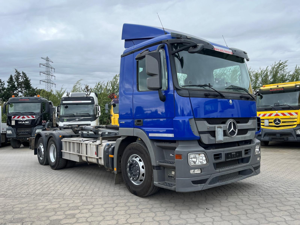 MERCEDES-BENZ Actros 2541 L6x2 Abrollkipper Meiller Schub+Knick - شاحنة ذات الخطاف: صور 5 MERCEDES-BENZ Actros 2541 L6x2 Abrollkipper Meiller Schub+Knick - شاحنة ذات الخطاف: صور 5