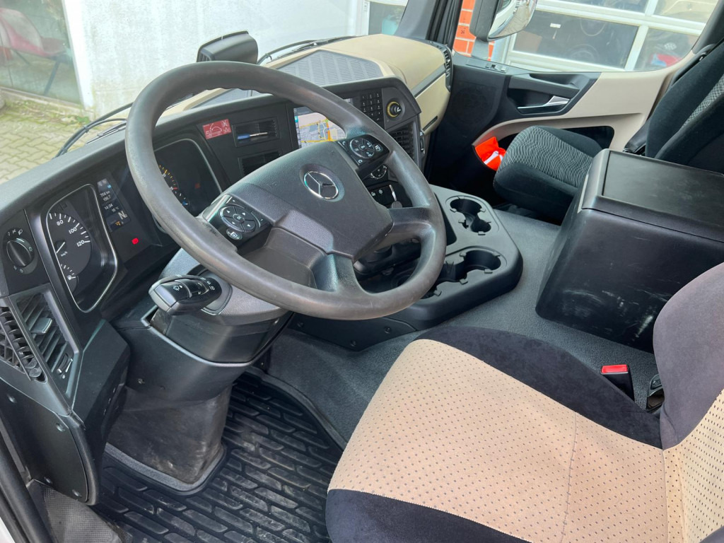 MERCEDES-BENZ Actros neu 2543 L 6x2 Abrollkipper Meiller Funk - شاحنة ذات الخطاف: صور 5 MERCEDES-BENZ Actros neu 2543 L 6x2 Abrollkipper Meiller Funk - شاحنة ذات الخطاف: صور 5