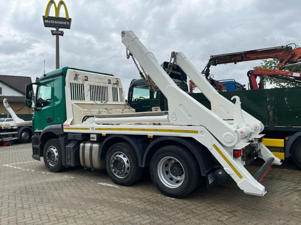 شاحنات قابلة للفك شاحنة MERCEDES-BENZ Antos 2540 L 6x2 Absetzkipper Vorlauf Lenk: صور 7