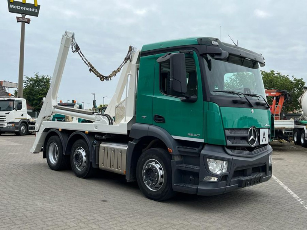 شاحنات قابلة للفك شاحنة MERCEDES-BENZ Antos 2540 L 6x2 Absetzkipper Vorlauf Lenk: صور 6