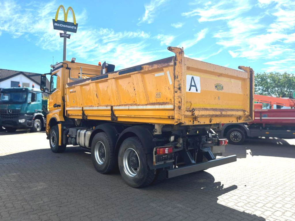 MERCEDES-BENZ Arocs 2663 6x4 3-Achs Kipper Meiller Bordmatik - قلابات: صور 4 MERCEDES-BENZ Arocs 2663 6x4 3-Achs Kipper Meiller Bordmatik - قلابات: صور 4