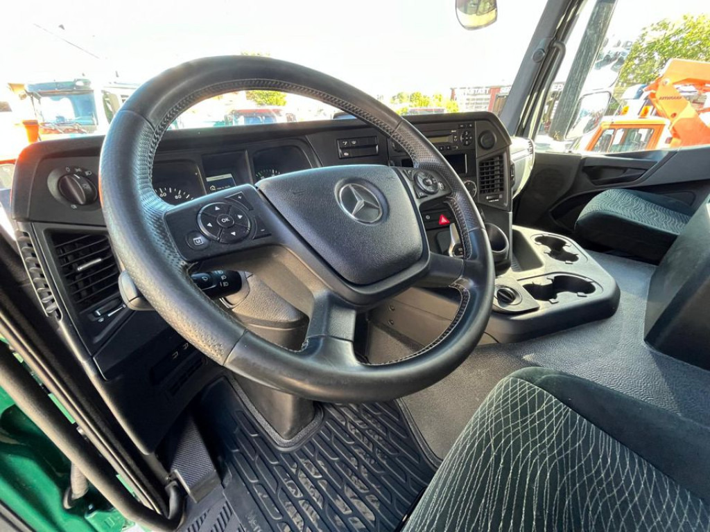 قلابات MERCEDES-BENZ Arocs 4145 8x8 4 Achs Muldenkipper Meiller: صور 11