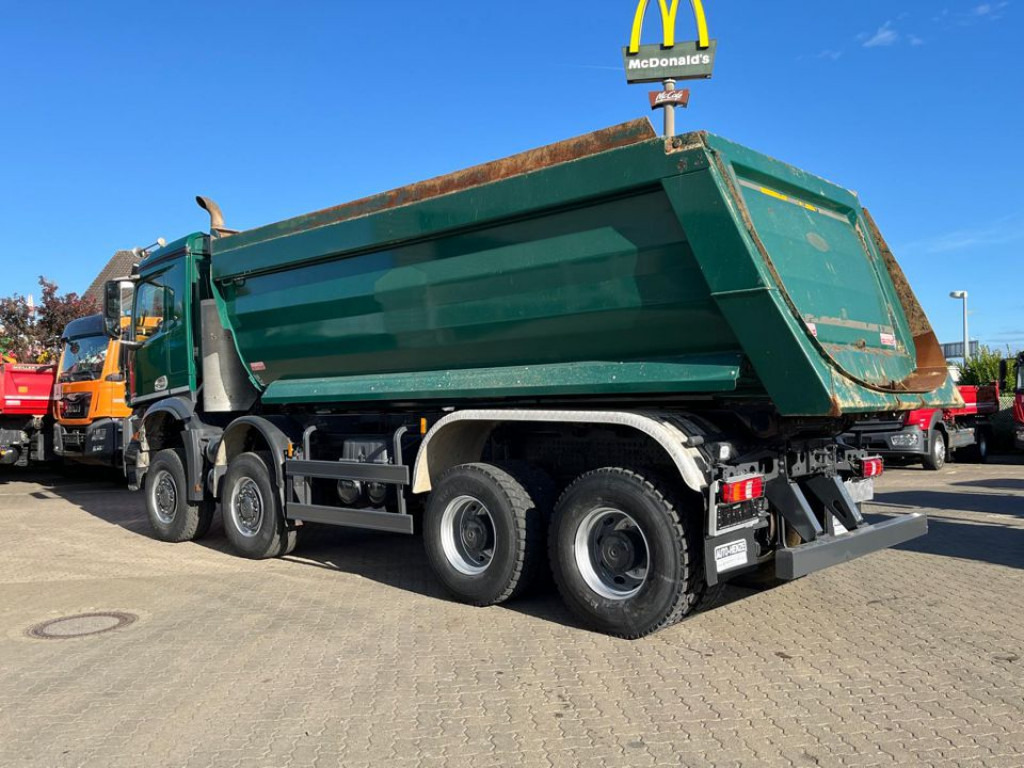 قلابات MERCEDES-BENZ Arocs 4145 8x8 4 Achs Muldenkipper Meiller: صور 9