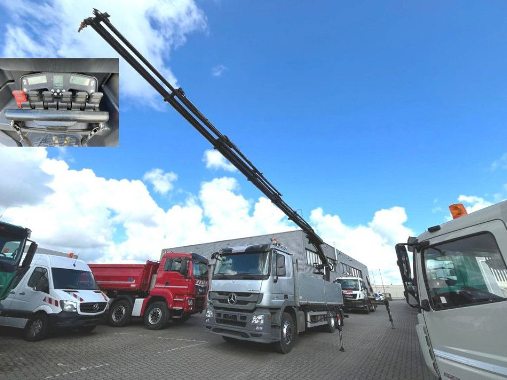 Mercedes-Benz Actros 2546 L 6x2 Pritsche Heckkran Hiab 288 6x - شاحنة كرين, شاحنات مسطحة: صور 3 Mercedes-Benz Actros 2546 L 6x2 Pritsche Heckkran Hiab 288 6x - شاحنة كرين, شاحنات مسطحة: صور 3