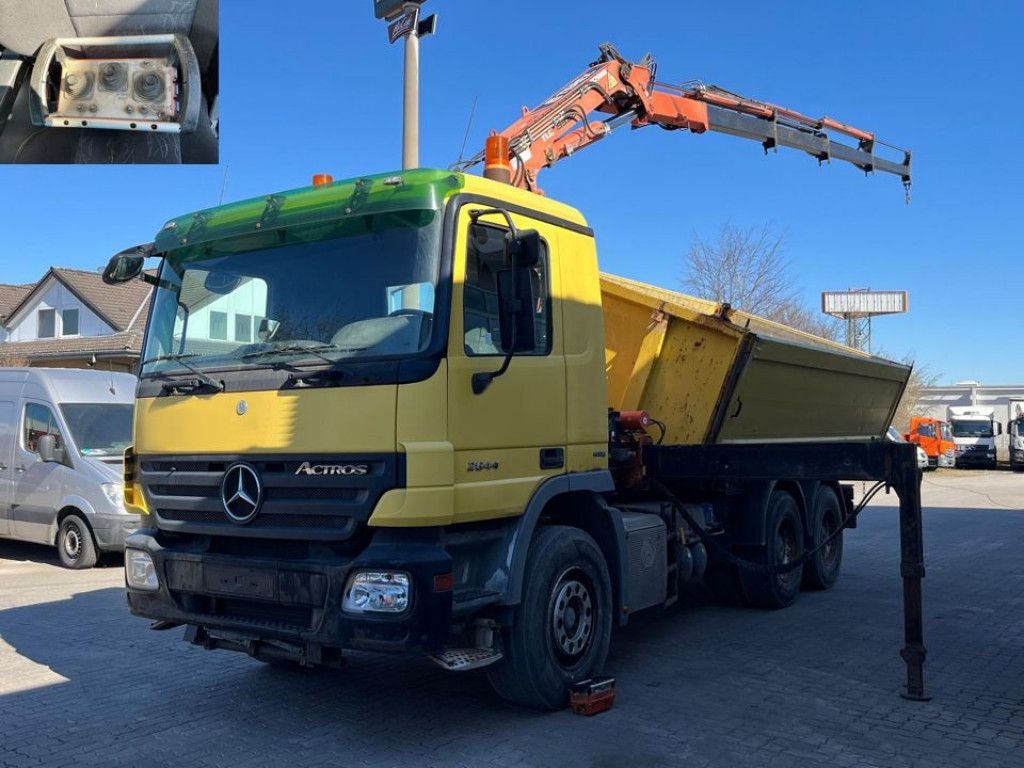 Mercedes-Benz Actros 2644 6x4 3-Achs Kipper Kran Funkt+Greifer - قلابات, شاحنة كرين: صور 1 Mercedes-Benz Actros 2644 6x4 3-Achs Kipper Kran Funkt+Greifer - قلابات, شاحنة كرين: صور 1