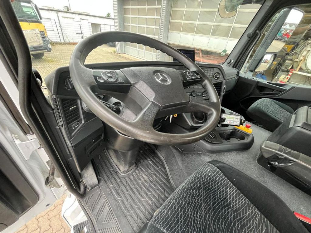 Mercedes-Benz Arocs 3240 B 8x4 Betonmischer Deutsch Top Stette - شاحنة خلاطة خرسانة: صور 5 Mercedes-Benz Arocs 3240 B 8x4 Betonmischer Deutsch Top Stette - شاحنة خلاطة خرسانة: صور 5