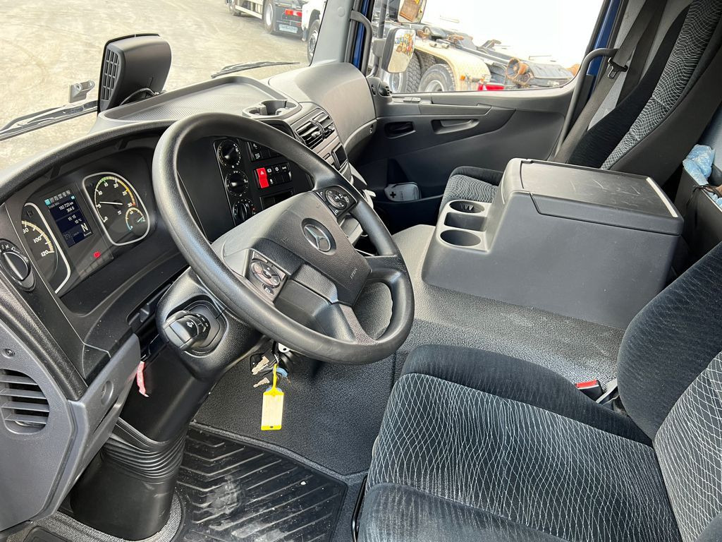 Mercedes-Benz Atego 1224 L Pritsche LBW LBW 1.5 to - شاحنة ستارة: صور 5 Mercedes-Benz Atego 1224 L Pritsche LBW LBW 1.5 to - شاحنة ستارة: صور 5