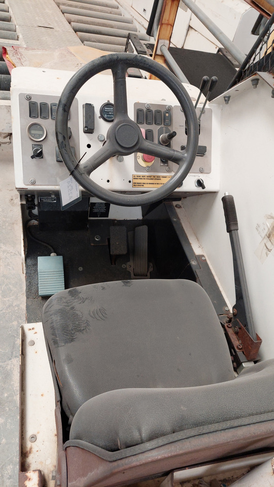 CBL2000E belt loader Charlatte - محمل الحزام: صور 4 CBL2000E belt loader Charlatte - محمل الحزام: صور 4