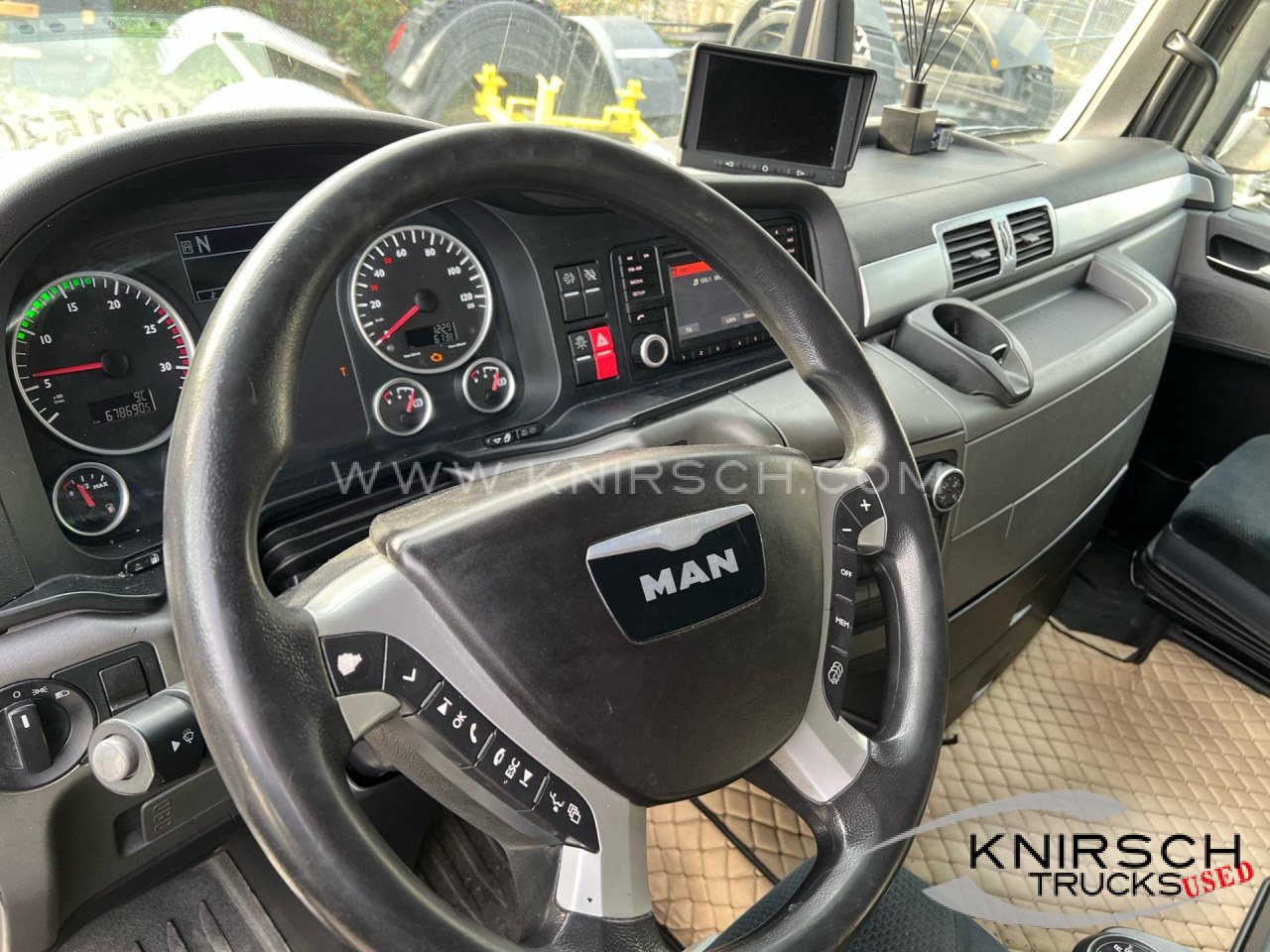 MAN TGA 26.480 Schwenkwandaufbau mit Böhm - نقل الشراب شاحنة: صور 4 MAN TGA 26.480 Schwenkwandaufbau mit Böhm - نقل الشراب شاحنة: صور 4