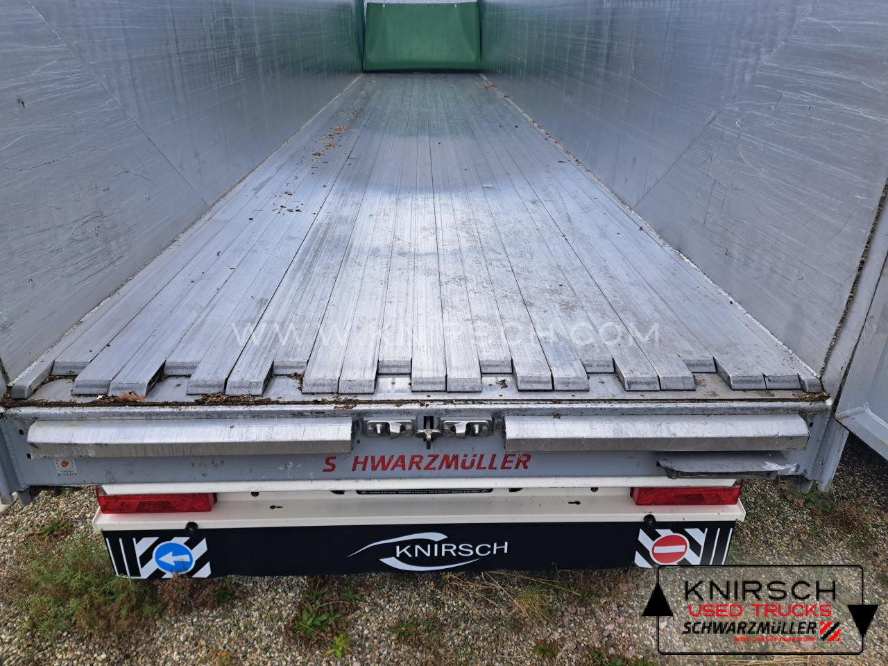 SCHWARZMUELLER Schubboden 91 cbm, Rollplane - أرضية المشي نصف مقطورة: صور 4 SCHWARZMUELLER Schubboden 91 cbm, Rollplane - أرضية المشي نصف مقطورة: صور 4
