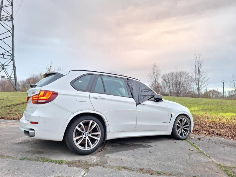 سيارة دفع رباعي BMW X5: صور 7 سيارة دفع رباعي BMW X5: صور 7
