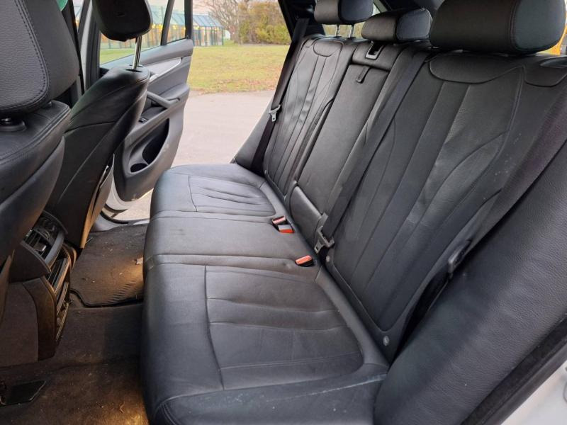 سيارة دفع رباعي BMW X5: صور 33 سيارة دفع رباعي BMW X5: صور 33