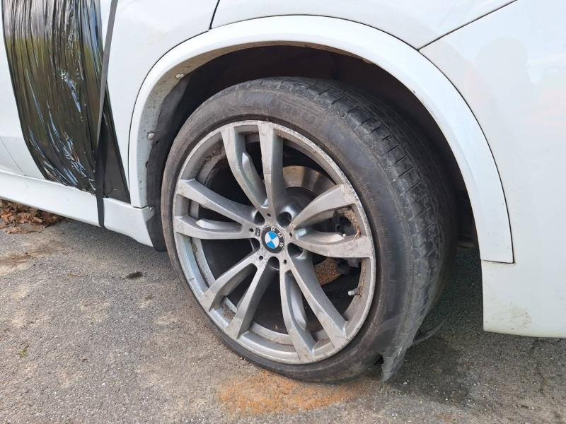 سيارة دفع رباعي BMW X5: صور 8 سيارة دفع رباعي BMW X5: صور 8