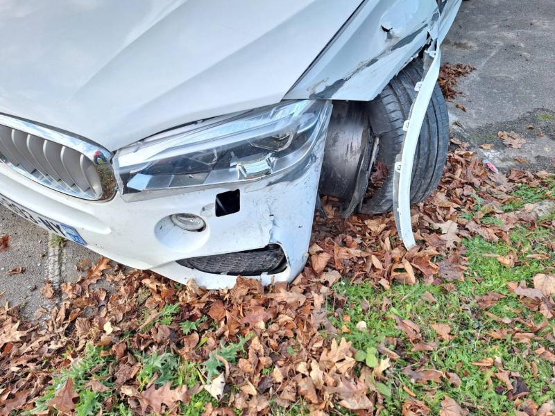 سيارة دفع رباعي BMW X5: صور 15 سيارة دفع رباعي BMW X5: صور 15