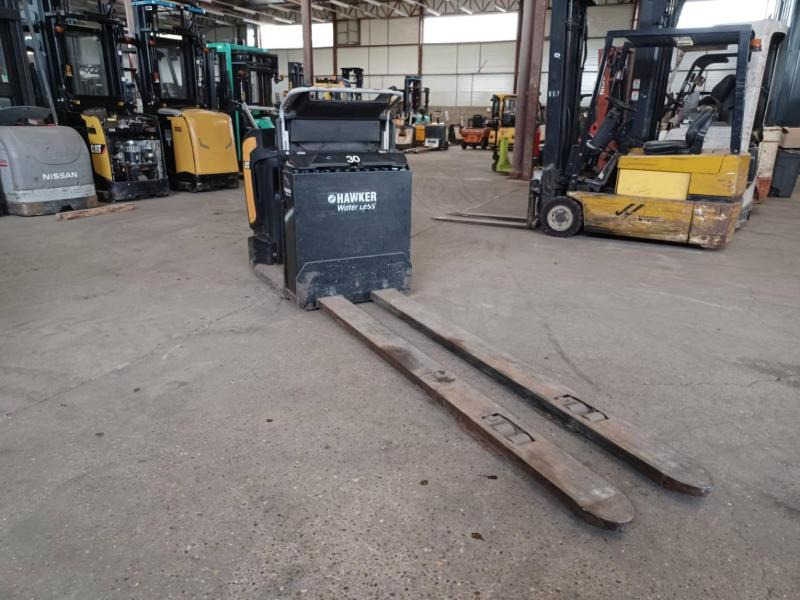 Caterpillar NO20NE - رافعات ترتيب البضائع: صور 4 Caterpillar NO20NE - رافعات ترتيب البضائع: صور 4