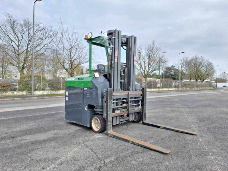 Combilift CBE2500 - شاحنة المناولة رباعية الاتجاهات: صور 2 Combilift CBE2500 - شاحنة المناولة رباعية الاتجاهات: صور 2