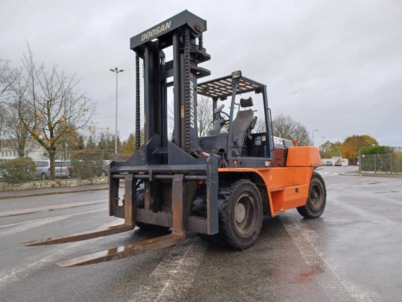 Doosan D1808-S - رافعة شوكية ديزل: صور 2 Doosan D1808-S - رافعة شوكية ديزل: صور 2