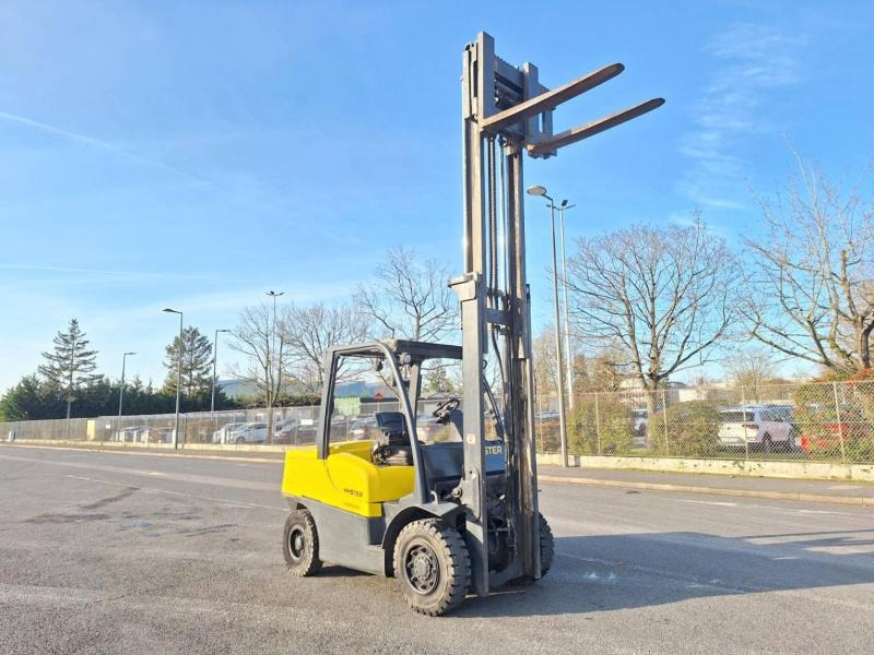 Hyster H4.5FTS5 - رافعة شوكية ديزل: صور 3 Hyster H4.5FTS5 - رافعة شوكية ديزل: صور 3