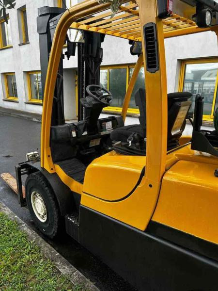 رافعة شوكية تعمل بالغاز Yale GLP55VX: صور 7