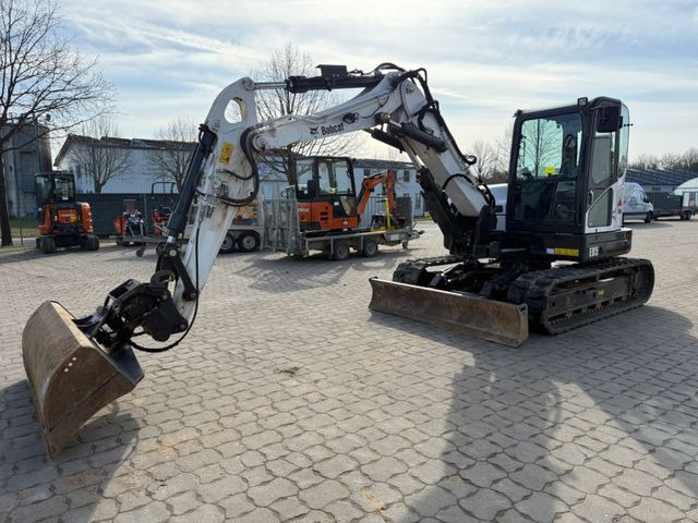 Bobcat E 85, BJ 21/22, 580 BH, hydr. VA, MS08, GLV Bobcat E 85, BJ 21/22, 820 BH, hydr. VA, MS08, GLV - حفارة مصغرة: صور 1 Bobcat E 85, BJ 21/22, 580 BH, hydr. VA, MS08, GLV Bobcat E 85, BJ 21/22, 820 BH, hydr. VA, MS08, GLV - حفارة مصغرة: صور 1