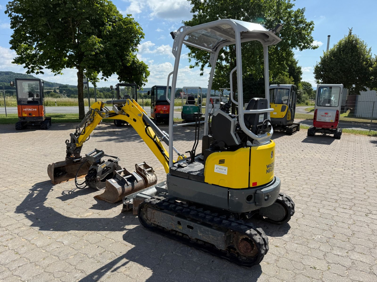Wacker EZ 17, Bj 21, 820 BH, Tilt, hydr. SW, 3 Löffel - حفارة مصغرة: صور 2 Wacker EZ 17, Bj 21, 820 BH, Tilt, hydr. SW, 3 Löffel - حفارة مصغرة: صور 2
