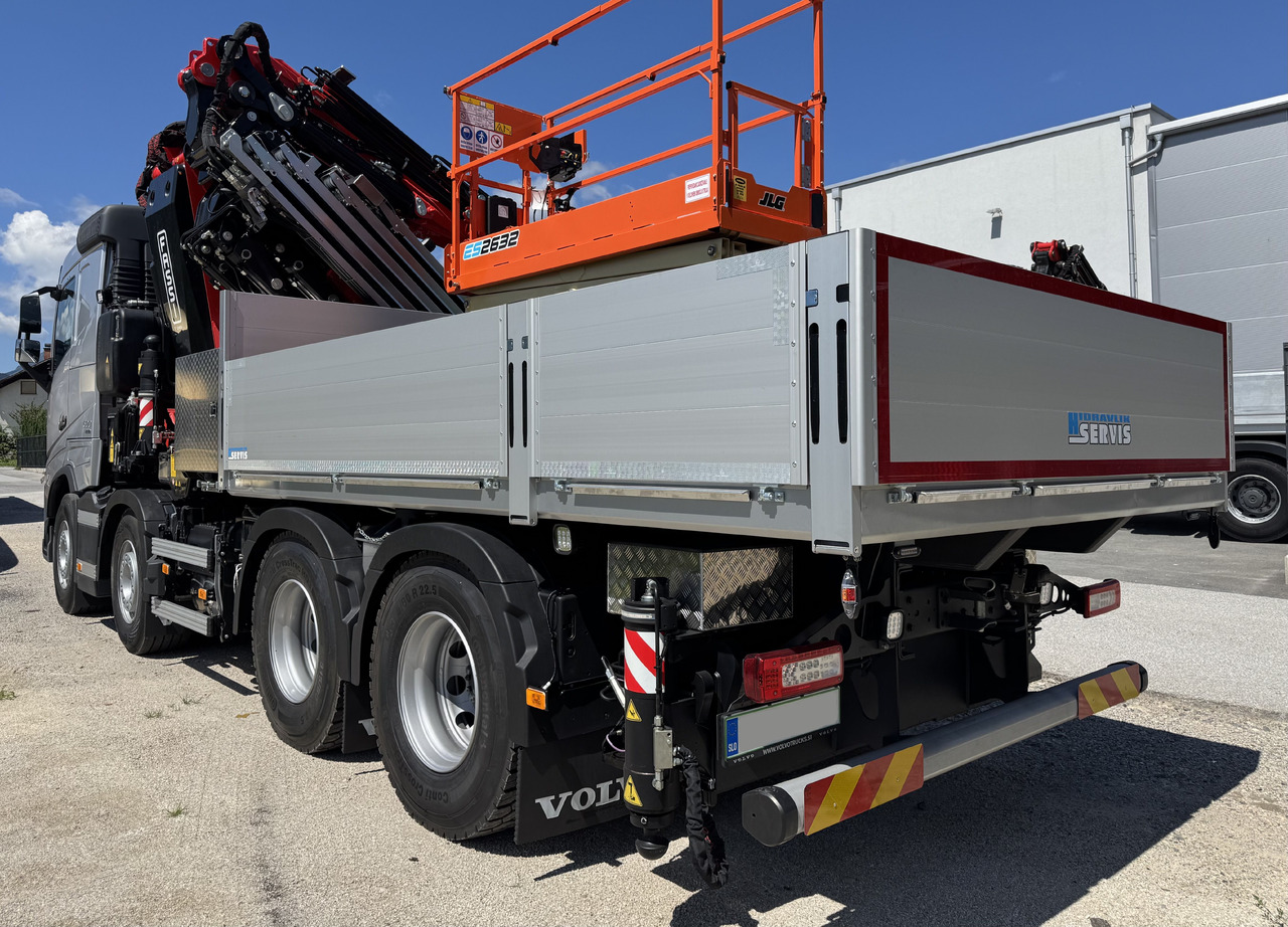 VOLVO Hiab Palfinger Fassi F1450-8 JIB-6 - شاحنة كرين: صور 5 VOLVO Hiab Palfinger Fassi F1450-8 JIB-6 - شاحنة كرين: صور 5