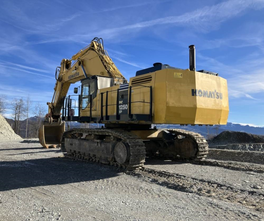 Komatsu PC1250-8 - حفارات زحافة: صور 3 Komatsu PC1250-8 - حفارات زحافة: صور 3