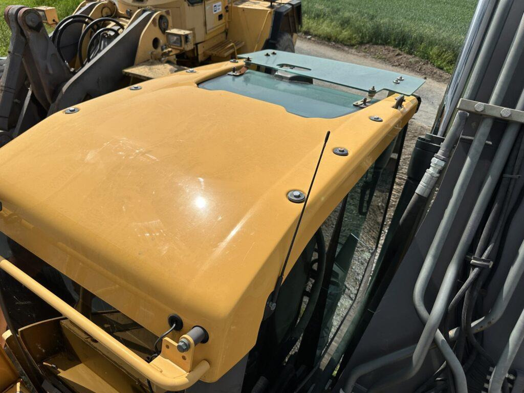 Volvo EC220EL - حفارات زحافة: صور 5 Volvo EC220EL - حفارات زحافة: صور 5