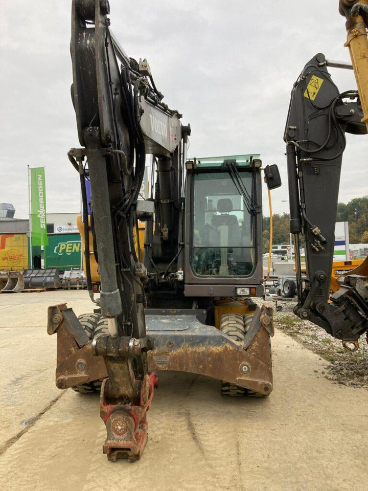 Volvo EW160D - حفارة على عجلات: صور 4 Volvo EW160D - حفارة على عجلات: صور 4