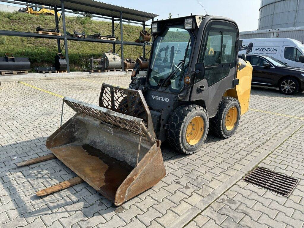 Volvo MC70C - شيول صغير: صور 4 Volvo MC70C - شيول صغير: صور 4