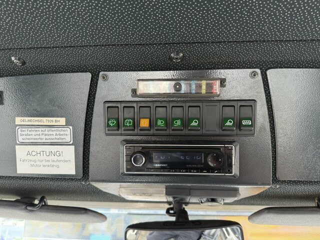 BOMAG BW 174 AP-4 AM Walze 12 Ton *Vibrator *Streuer - مدحلة: صور 4 BOMAG BW 174 AP-4 AM Walze 12 Ton *Vibrator *Streuer - مدحلة: صور 4