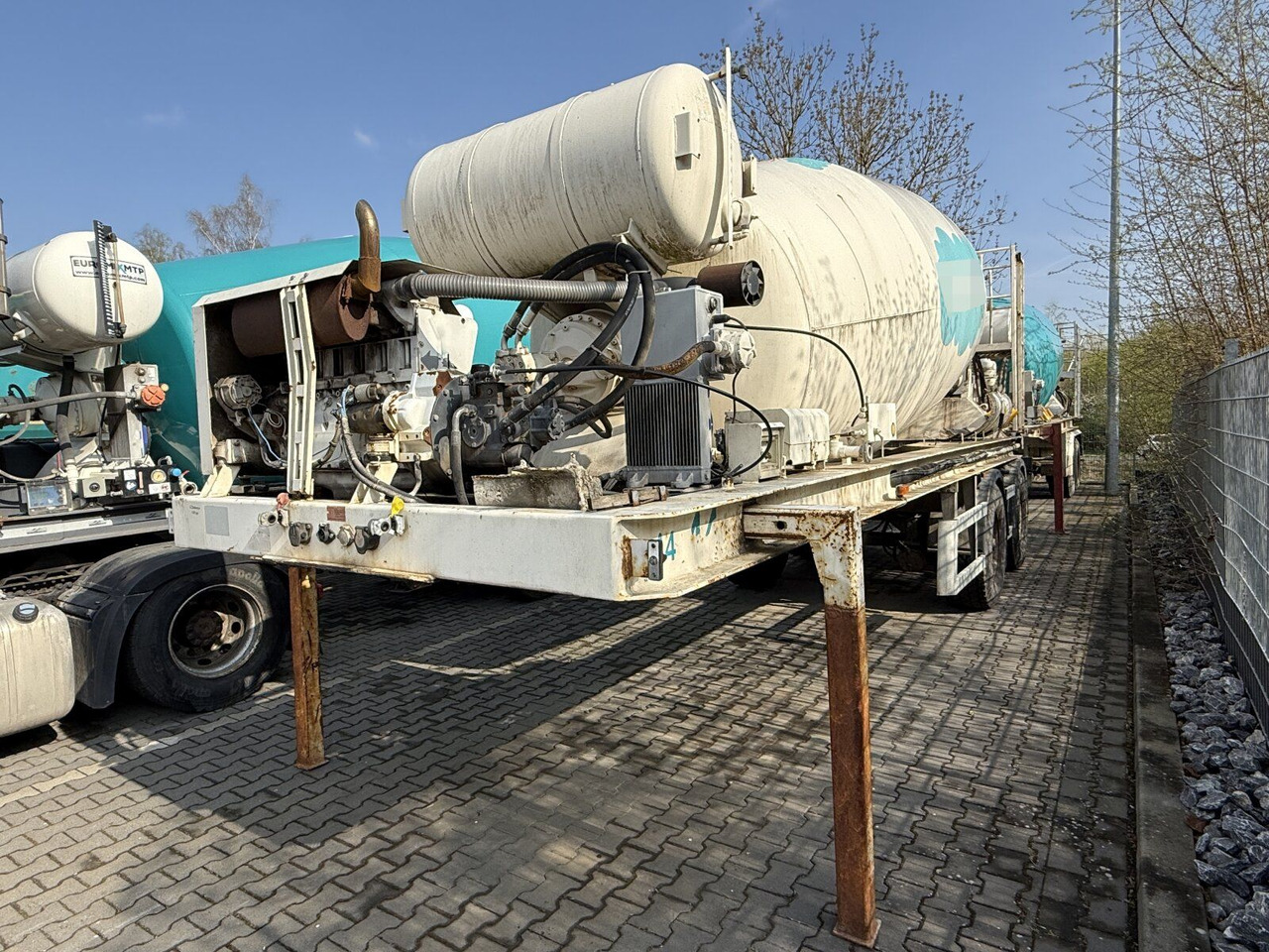 Intermix 10 m³ Betonmischer Auflieger mit Motor - شاحنة خلاطة خرسانة: صور 4 Intermix 10 m³ Betonmischer Auflieger mit Motor - شاحنة خلاطة خرسانة: صور 4