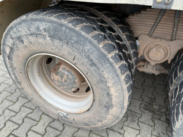 Iveco Tracker AD380T50 6x4 KH Kipper Bordmatik - قلابات: صور 4 Iveco Tracker AD380T50 6x4 KH Kipper Bordmatik - قلابات: صور 4