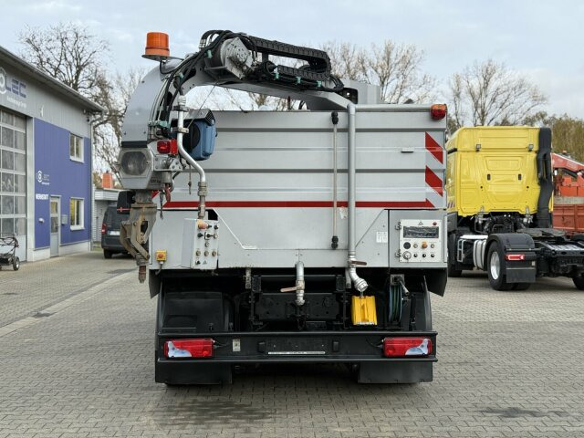 تأجير MAN TGA 18.360 4x2 HD-Kanalreiniger ASSMANN 6500 L MAN TGA 18.360 4x2 HD-Kanalreiniger ASSMANN 6500 L: صور 10 تأجير MAN TGA 18.360 4x2 HD-Kanalreiniger ASSMANN 6500 L MAN TGA 18.360 4x2 HD-Kanalreiniger ASSMANN 6500 L: صور 10
