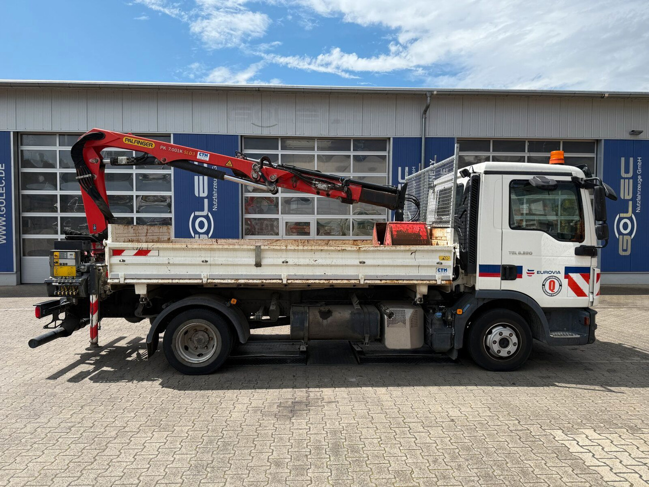 MAN TGL 8.220 4x2 Kipper Kran Palfinger 7.001-K A - قلاب صغير: صور 3 MAN TGL 8.220 4x2 Kipper Kran Palfinger 7.001-K A - قلاب صغير: صور 3