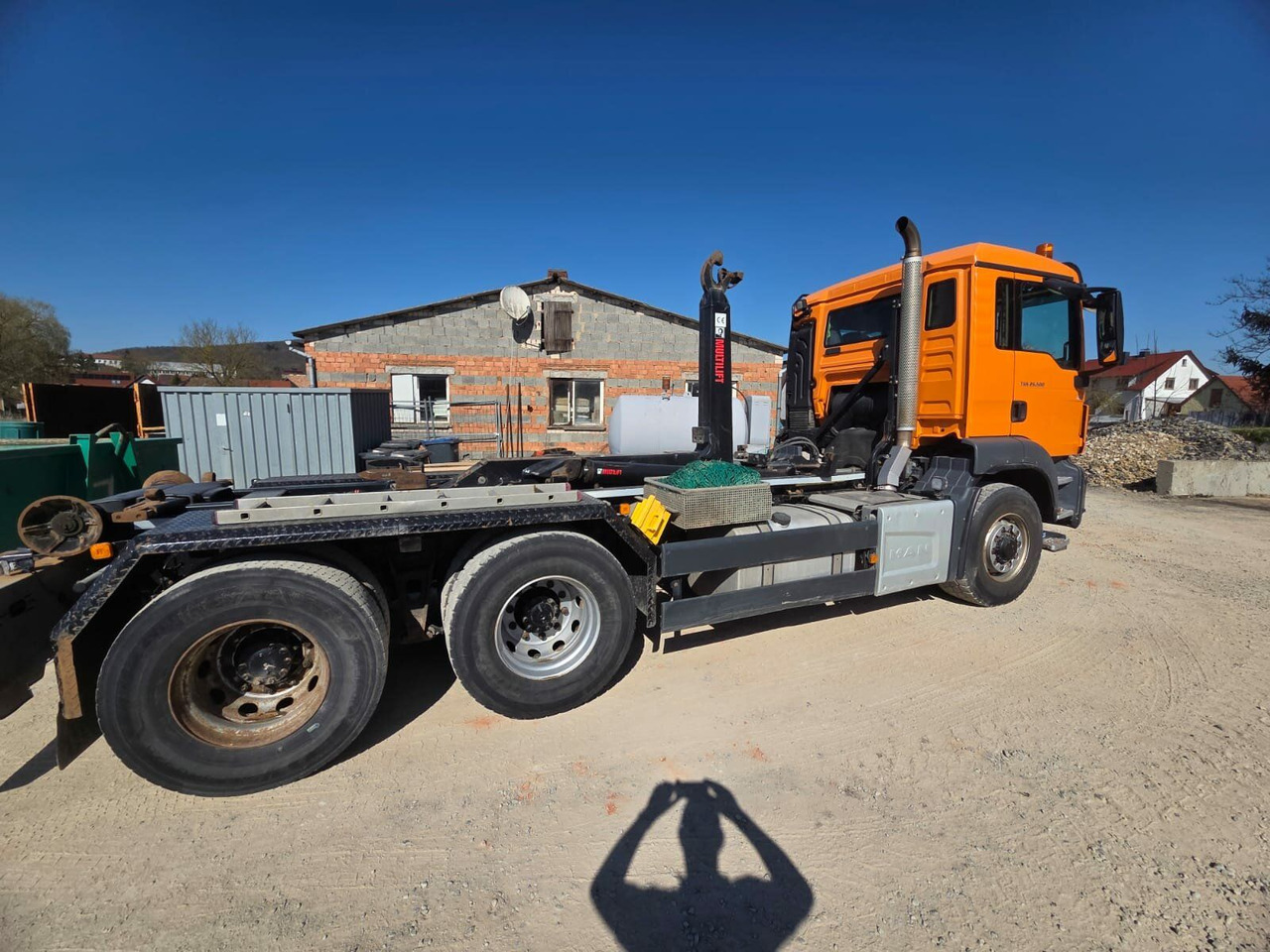 MAN TGS 26.500 6x6H Abrollkipper HIAB - شاحنة ذات الخطاف, شاحنة كرين: صور 4 MAN TGS 26.500 6x6H Abrollkipper HIAB - شاحنة ذات الخطاف, شاحنة كرين: صور 4
