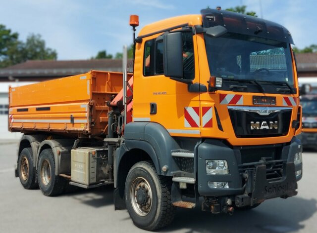 MAN TGS 28.400 6x4-4 Kipper Kran Palfinger PK9002 - قلابات, شاحنة كرين: صور 1 MAN TGS 28.400 6x4-4 Kipper Kran Palfinger PK9002 - قلابات, شاحنة كرين: صور 1