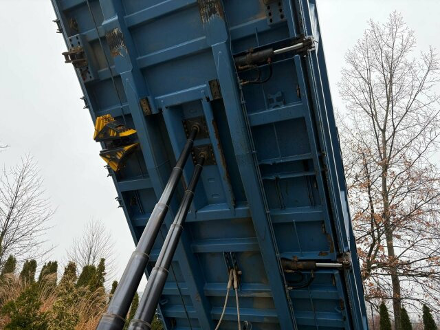 MAN TGS 35.440 DSK 8x4 Meiller Kipper Bordmatik - قلابات: صور 5 MAN TGS 35.440 DSK 8x4 Meiller Kipper Bordmatik - قلابات: صور 5