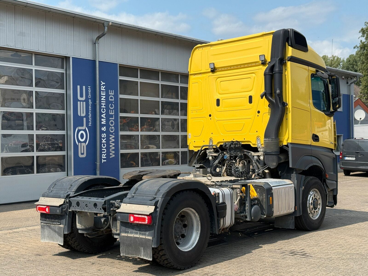 Mercedes-Benz ACTROS 1846 4x4 HAD Eur 6 Kipphydraulik Retarder - شاحنة جرار: صور 3 Mercedes-Benz ACTROS 1846 4x4 HAD Eur 6 Kipphydraulik Retarder - شاحنة جرار: صور 3