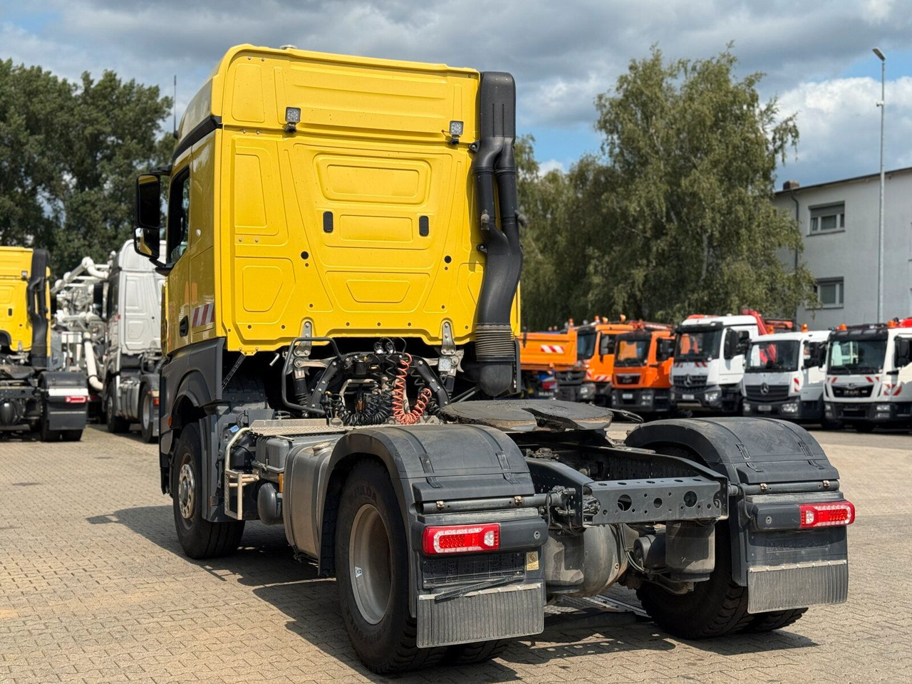 Mercedes-Benz ACTROS 1846 4x4 HAD Eur 6 Kipphydraulik Retarder - شاحنة جرار: صور 5 Mercedes-Benz ACTROS 1846 4x4 HAD Eur 6 Kipphydraulik Retarder - شاحنة جرار: صور 5