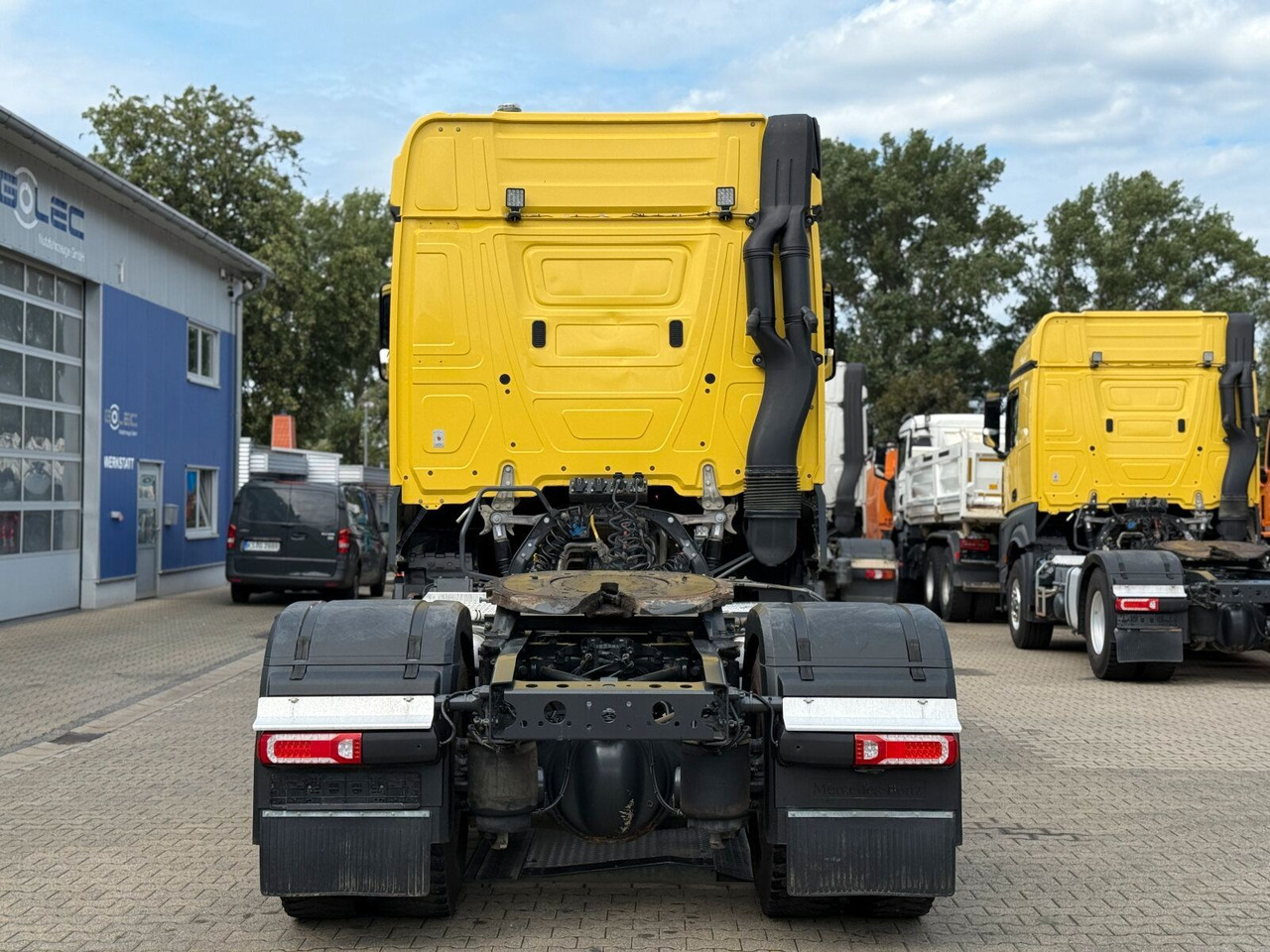 Mercedes-Benz ACTROS 1846 4x4 HAD Eur 6 Kipphydraulik Retarder - شاحنة جرار: صور 5 Mercedes-Benz ACTROS 1846 4x4 HAD Eur 6 Kipphydraulik Retarder - شاحنة جرار: صور 5
