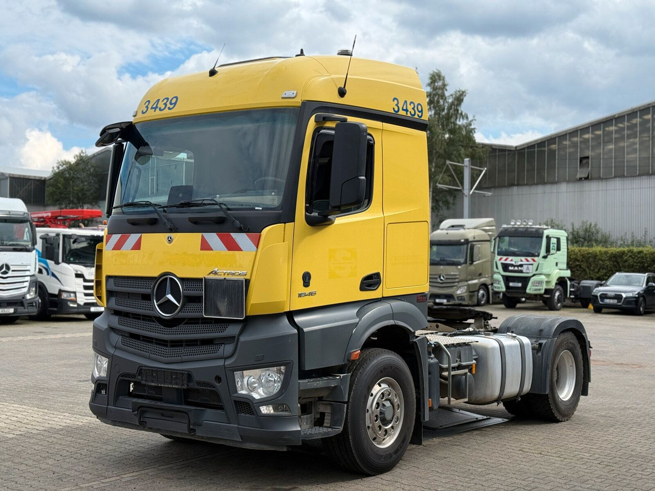 Mercedes-Benz ACTROS 1846 4x4 HAD Eur 6 Kipphydraulik Retarder - شاحنة جرار: صور 2 Mercedes-Benz ACTROS 1846 4x4 HAD Eur 6 Kipphydraulik Retarder - شاحنة جرار: صور 2