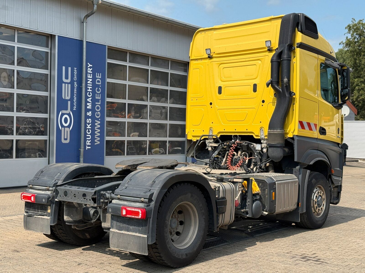 Mercedes-Benz ACTROS 1846 4x4 HAD Eur 6 Kipphydraulik Retarder - شاحنة جرار: صور 3 Mercedes-Benz ACTROS 1846 4x4 HAD Eur 6 Kipphydraulik Retarder - شاحنة جرار: صور 3